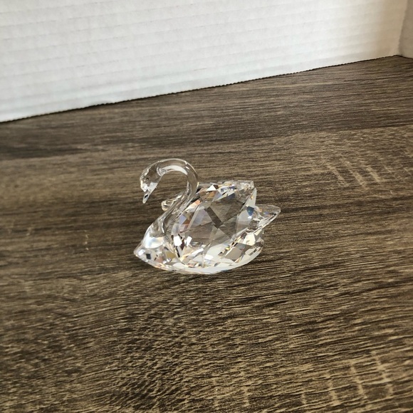 Swarovski Crystal Swan Figurine - Picture 5 of 12